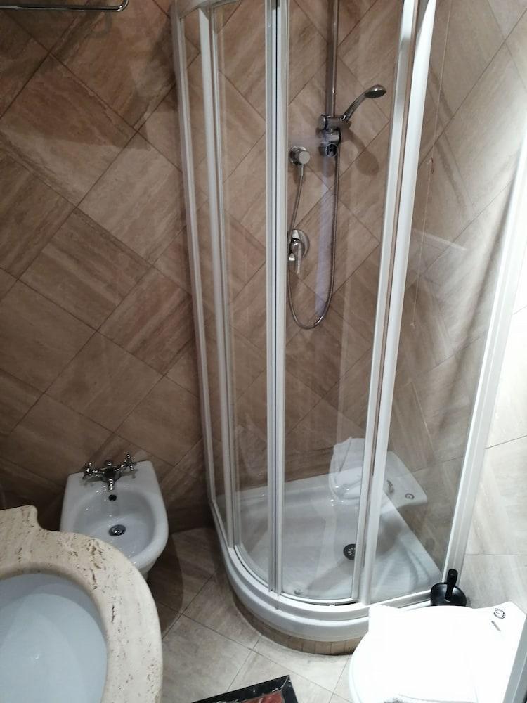 Colosseo Studio Suite Рим Экстерьер фото